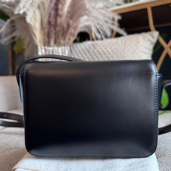 Celine Black Leather Crossbody Bag - Picture 2 of 16